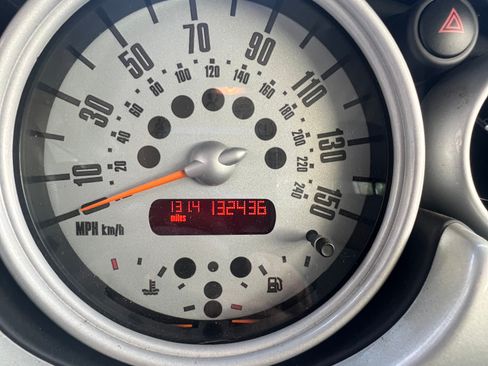 Used 2003 MINI Cooper Hardtop image 10