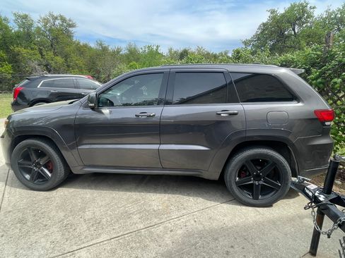 Used 2016 Jeep Grand Cherokee High Altitude image 1