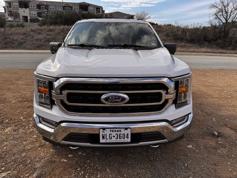 Used 2021 Ford F150 XLT w/ Equipment Group 302A High image 9