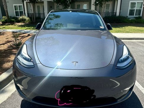 Used 2020 Tesla Model Y Long Range AWD/4WD image 4