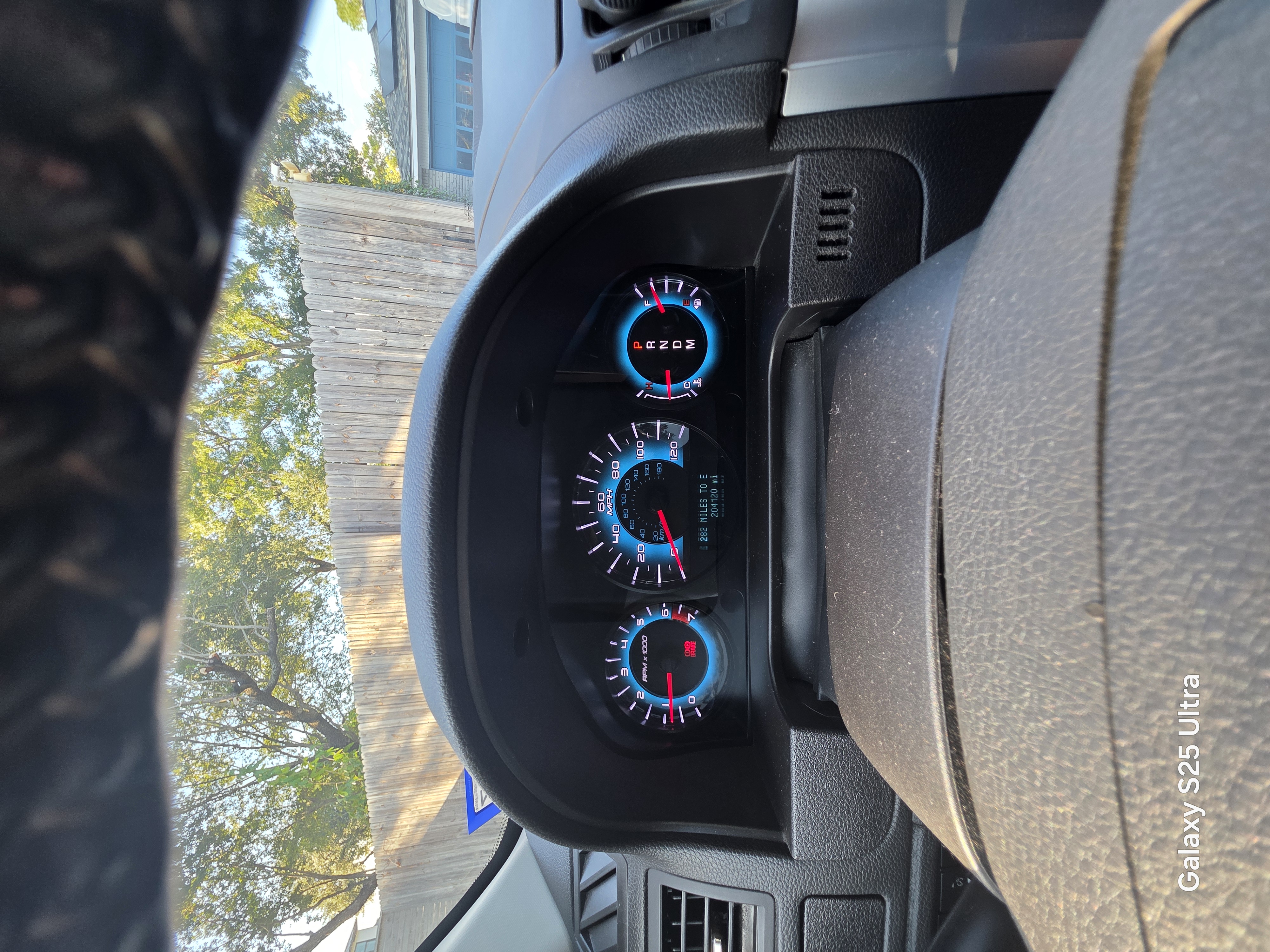 Used 2012 Ford Fusion SEL FWD image 10