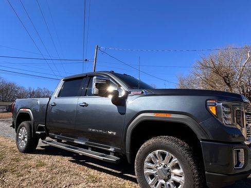Used 2020 GMC Sierra 2500 Denali w/ Denali Ultimate Package image 5