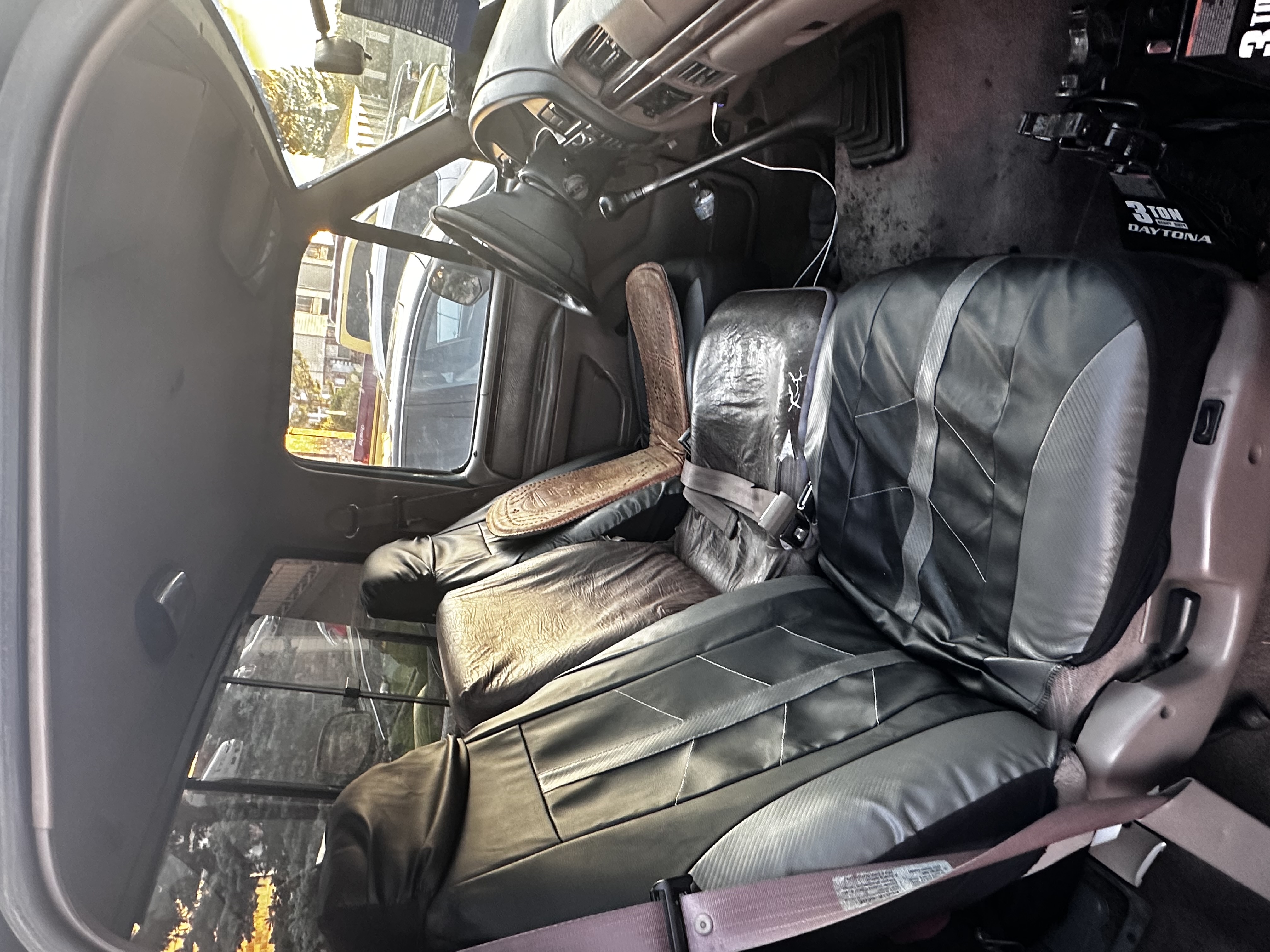 Used 1996 Ford F150 4x4 Regular Cab image 8