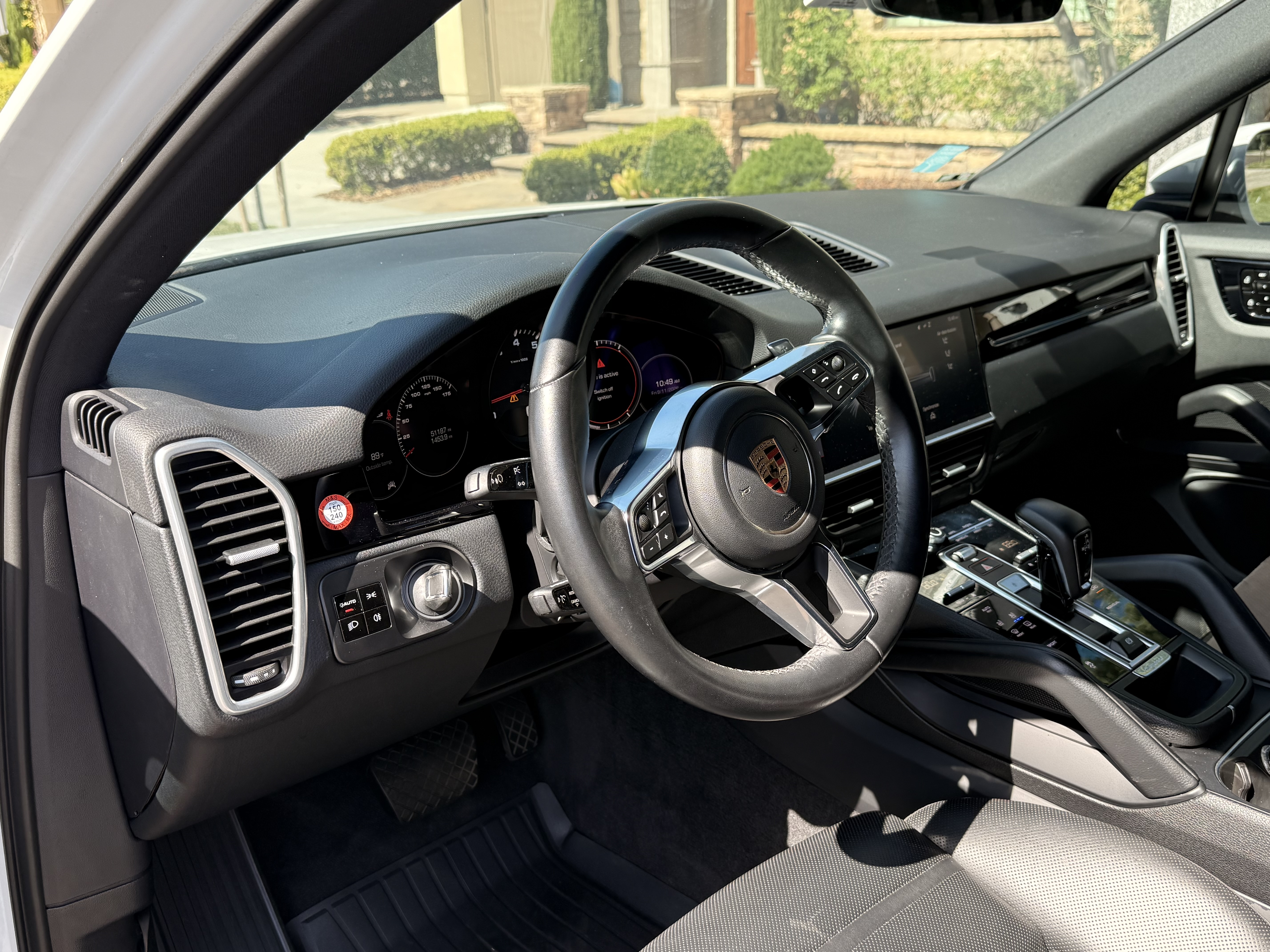 Used 2019 Porsche Cayenne AWD/4WD image 5