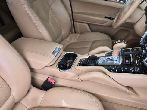 Used 2012 Porsche Cayenne S image 20