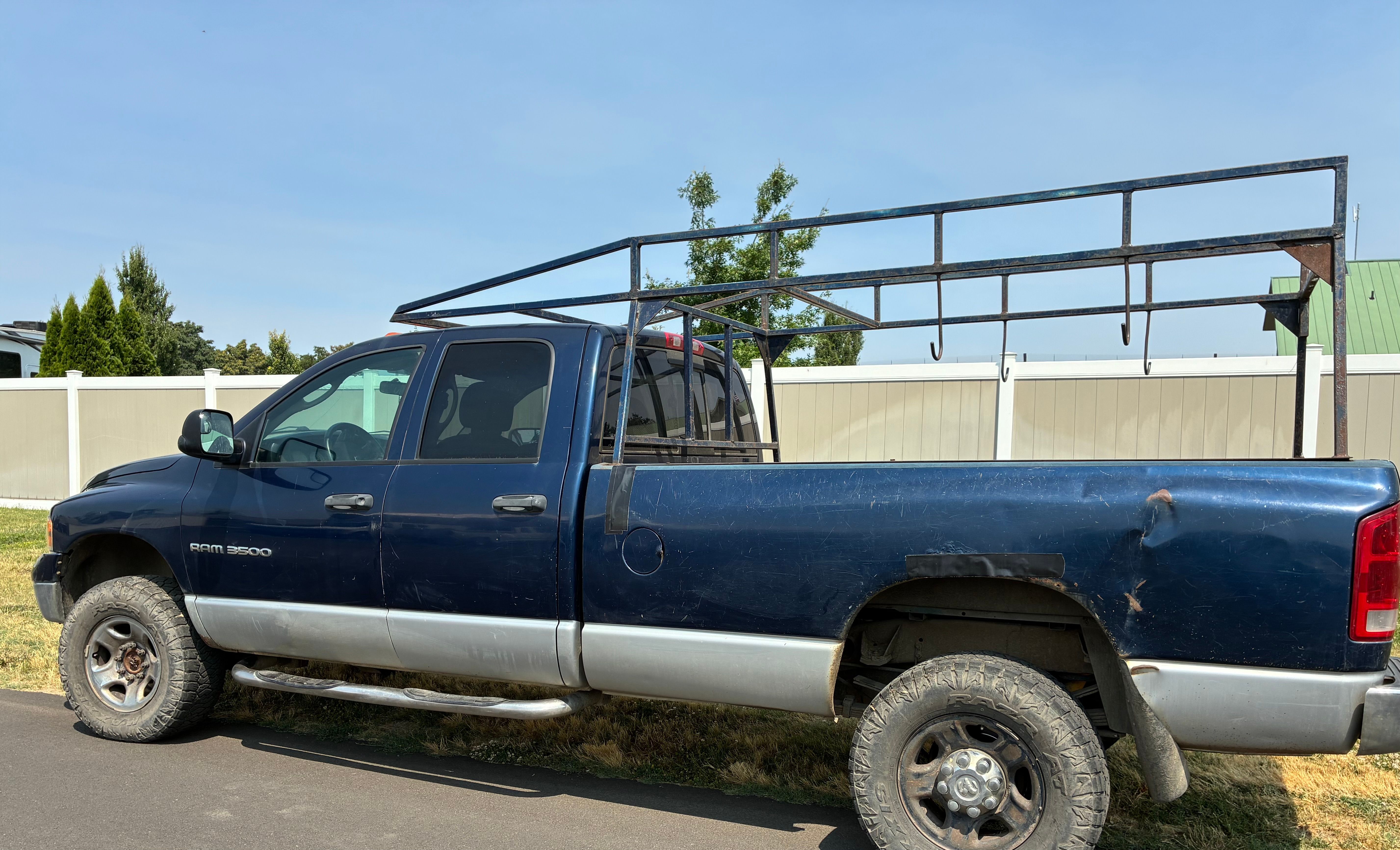 Used 2004 Dodge Ram 3500 Truck SLT w/ Trailer Tow Group AWD/4WD image 5