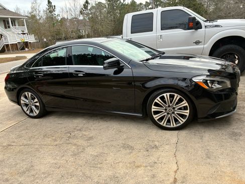 Used 2019 Mercedes-Benz CLA 250 4MATIC image 1