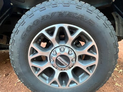 Used 2021 Ford F250 4x4 Crew Cab Super Duty image 24