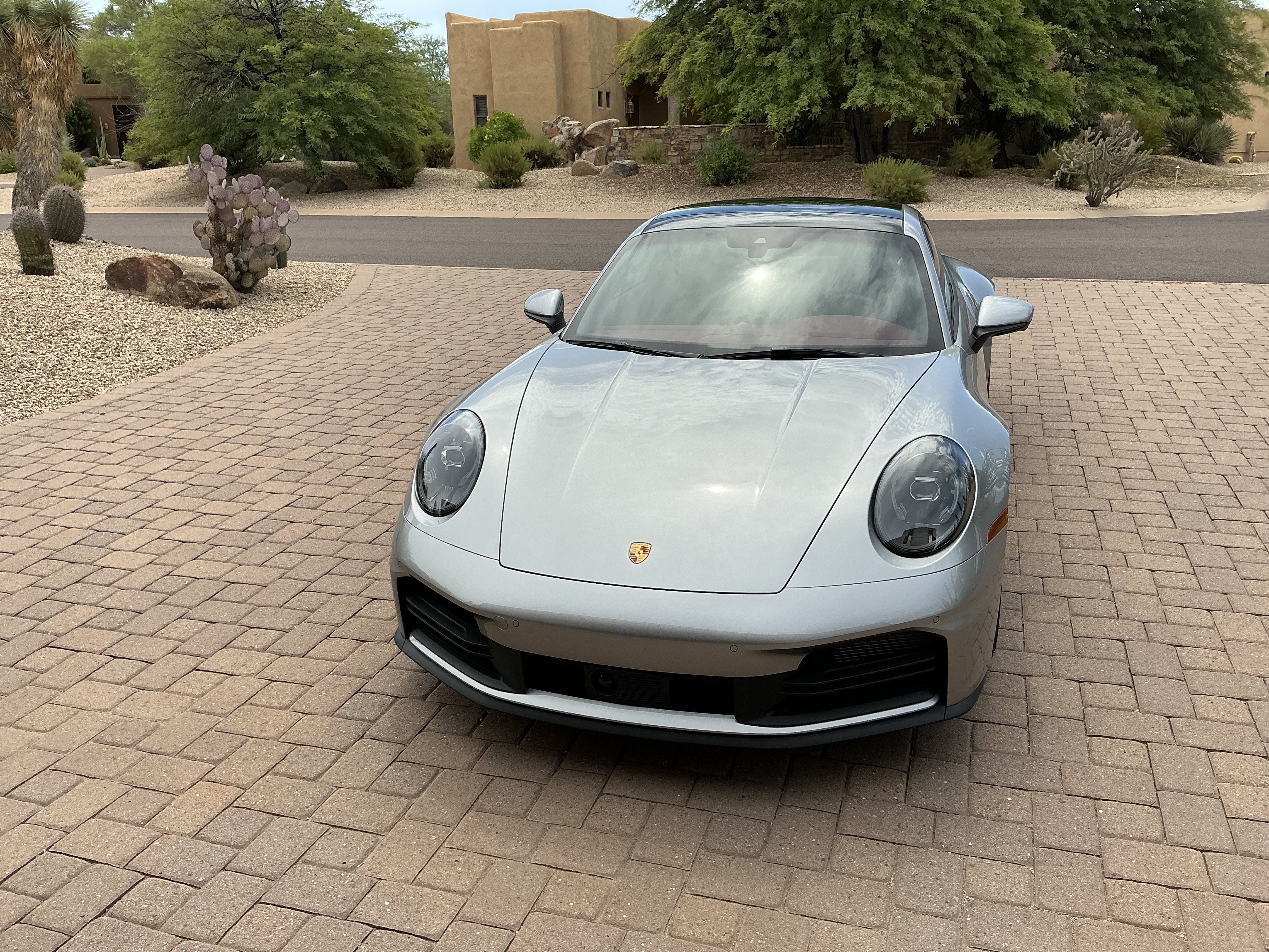 Used 2025 Porsche 911 Carrera T RWD image 12