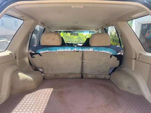 Used 1996 Nissan Pathfinder SE image 23