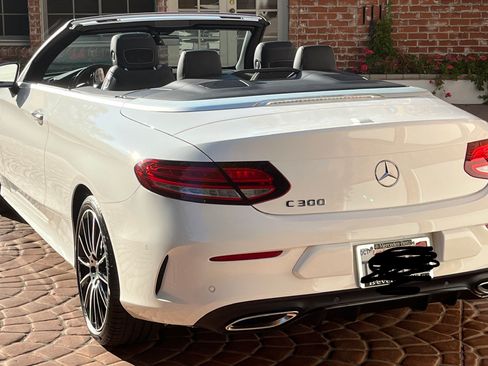 Used 2022 Mercedes-Benz C 300 Cabriolet image 5