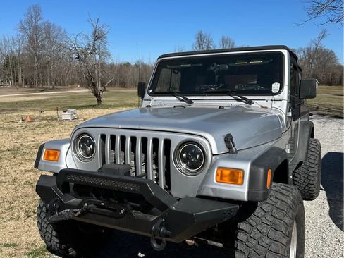 Used 2004 Jeep Wrangler 4WD w/ Smokers Group image 12