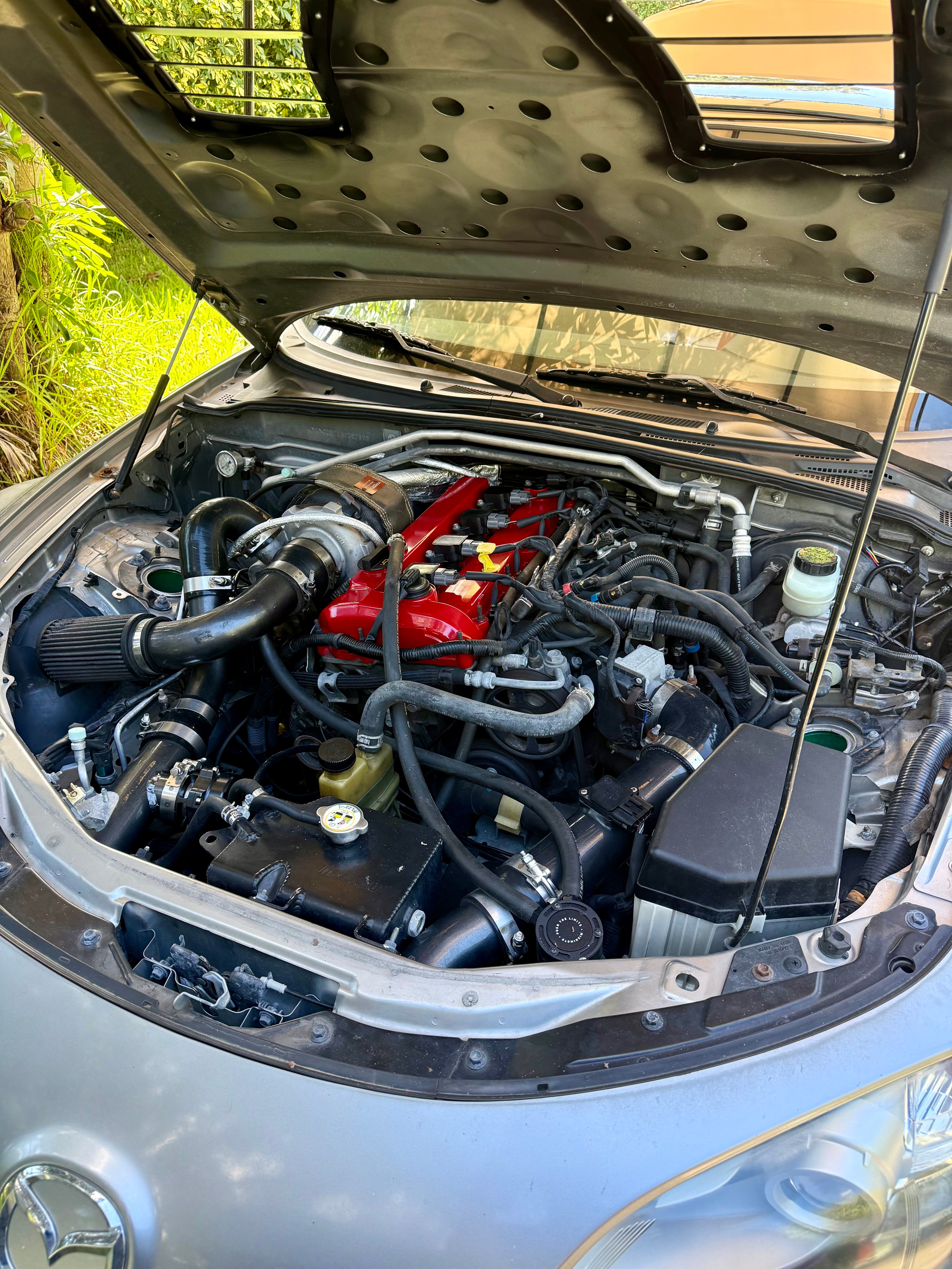 Used 2010 MAZDA MX-5 Miata Sport RWD image 11