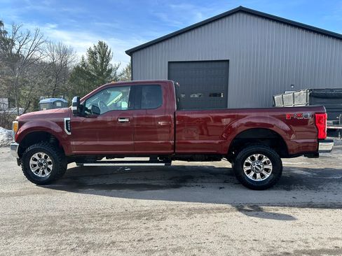 Used 2017 Ford F250 XLT w/ XLT Premium Package image 1