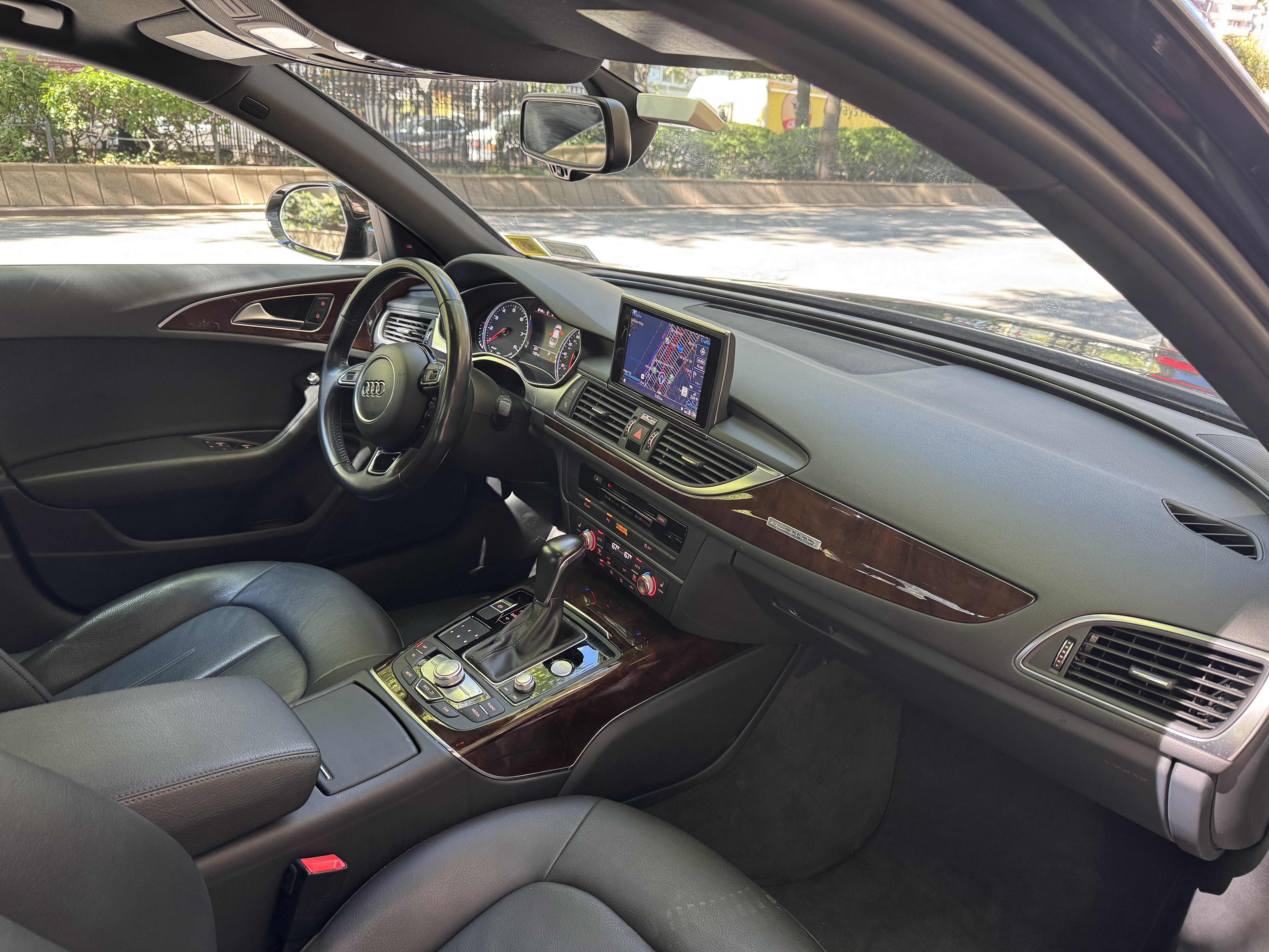 Used 2018 Audi A6 2.0T Premium Plus w/ Premium Plus Package AWD/4WD image 8