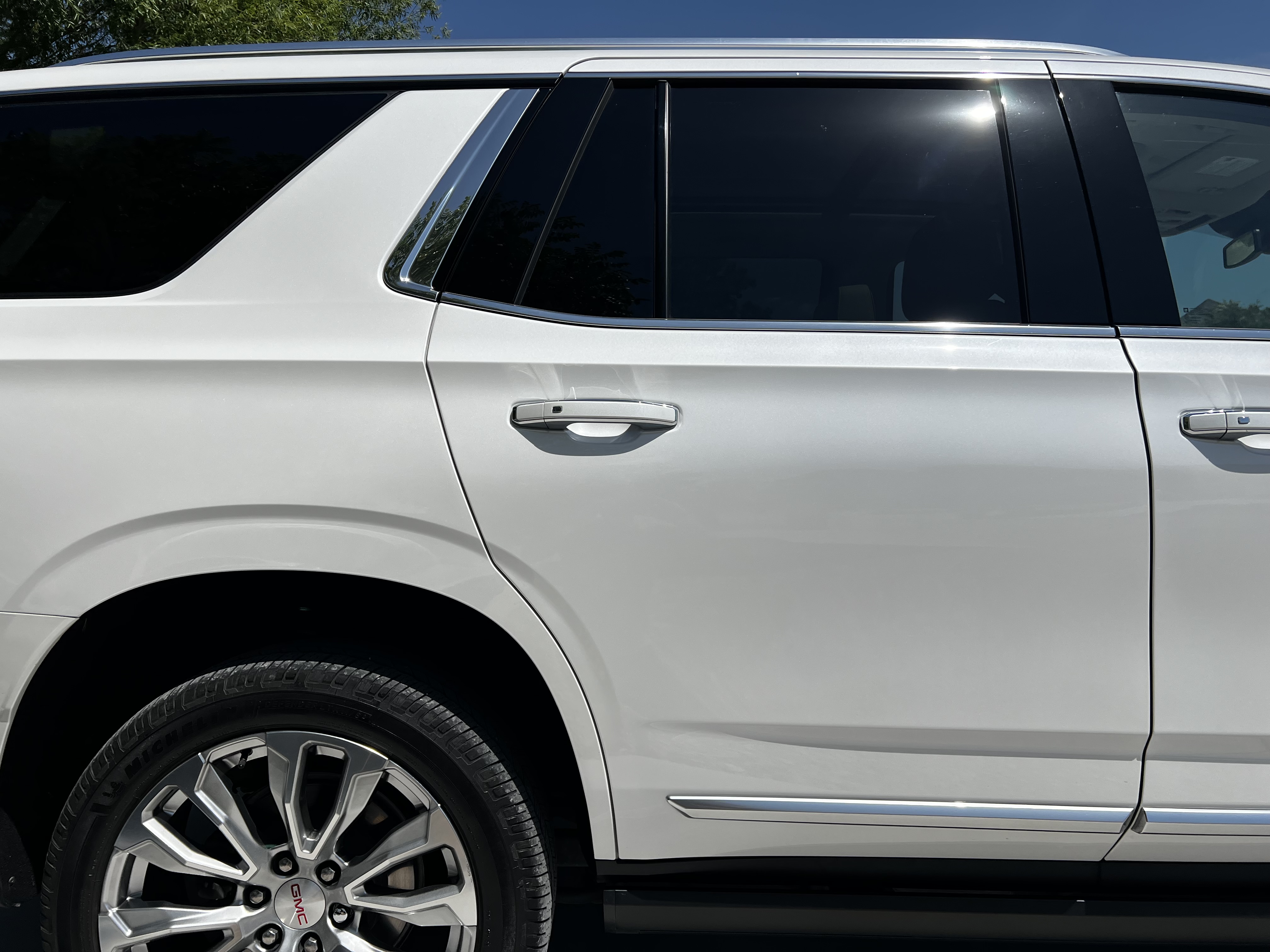 Used 2024 GMC Yukon Denali AWD/4WD image 24