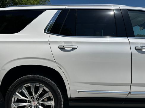 Used 2024 GMC Yukon Denali AWD/4WD image 24