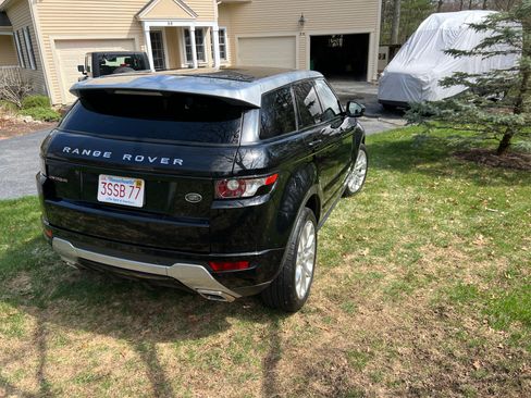 Used 2015 Land Rover Range Rover Evoque Dynamic image 5