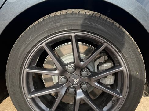 Used 2022 Tesla Model 3 Long Range image 17