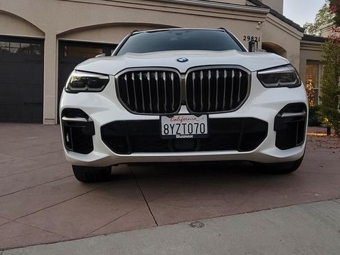 Used 2022 BMW X5 M50i AWD/4WD image 4