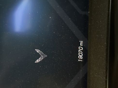 Used 2022 Chevrolet Corvette Stingray Convertible 2D w/ Z51 Performance Package image 3