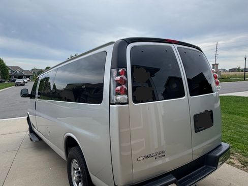 Used 2012 Chevrolet Express 3500 LT w/ LT Preferred Equipment Group RWD image 4