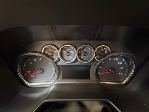 Used 2021 Chevrolet Tahoe Z71 w/ Z71 Signature Package image 20