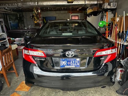 Used 2012 Toyota Camry SE image 6