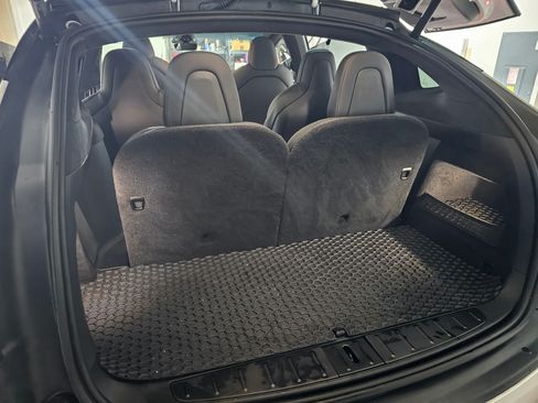 Used 2022 Tesla Model X Plaid image 13