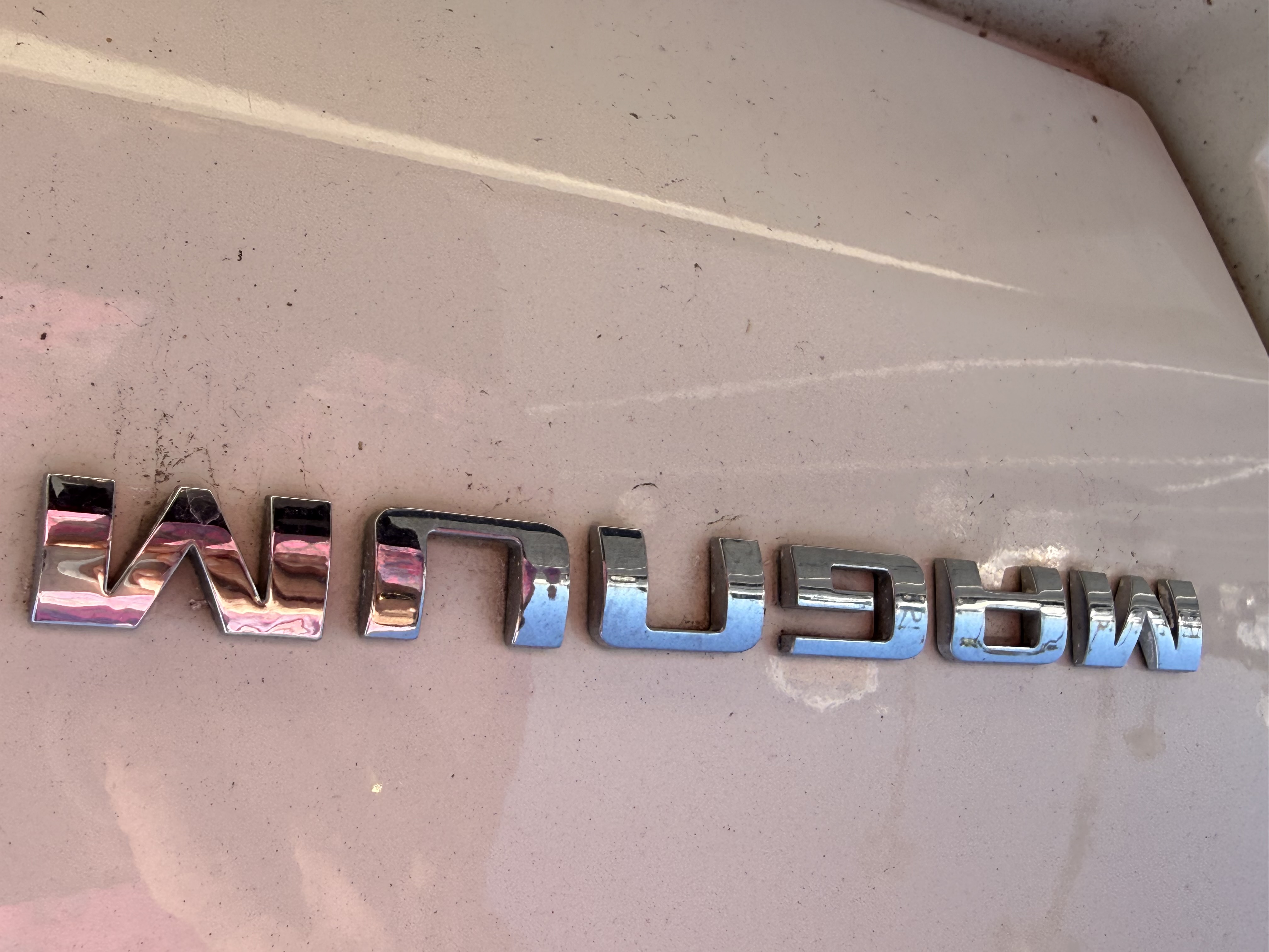 Used 2005 Dodge Magnum R/T w/ Protection Group RWD image 4