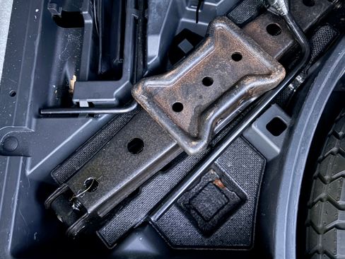 Used 2011 Lexus RX 350 AWD image 17