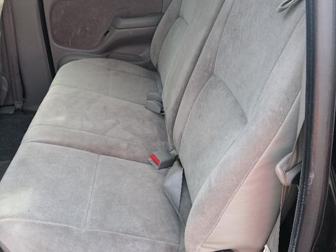 Used 2004 Toyota Tacoma PreRunner image 10