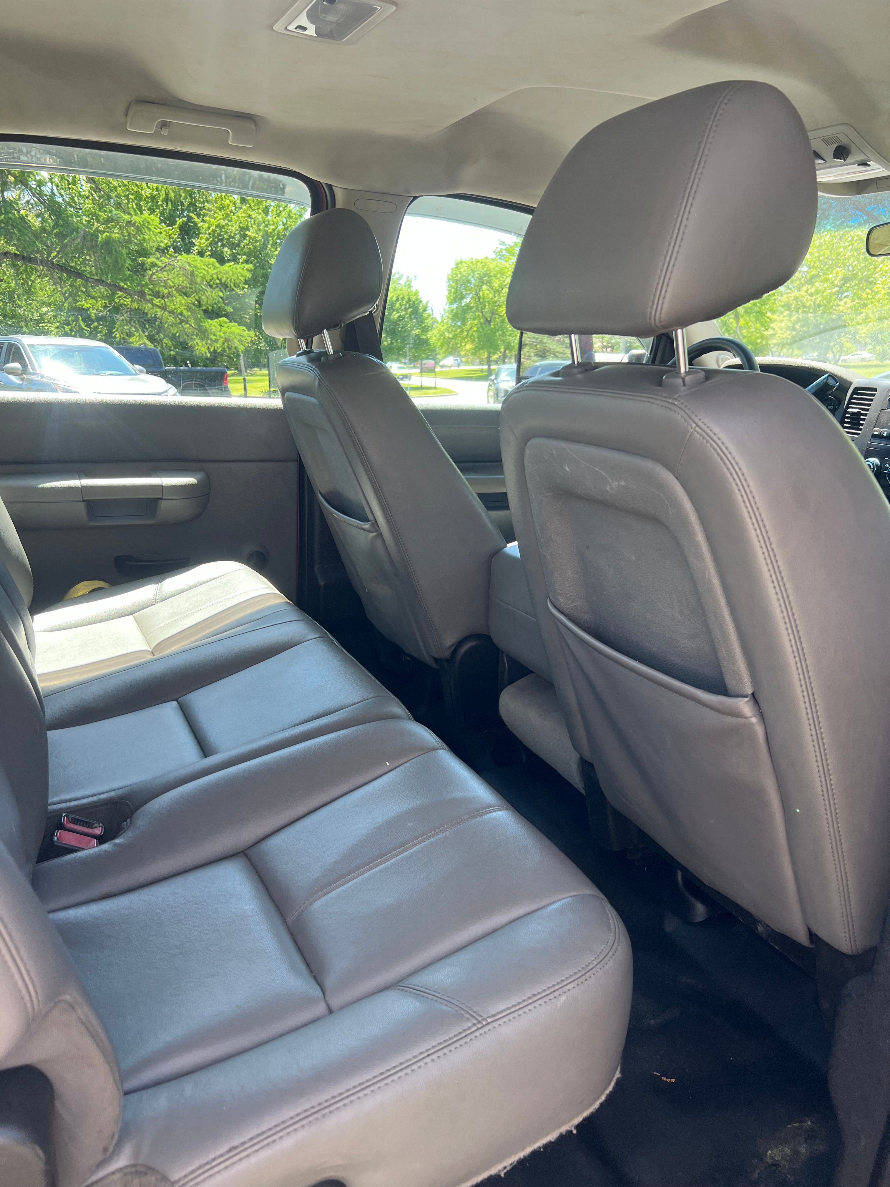 Used 2011 Chevrolet Silverado 3500 W/T RWD image 16