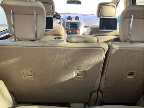 Used 2011 Mercedes-Benz GL 450 4MATIC image 10