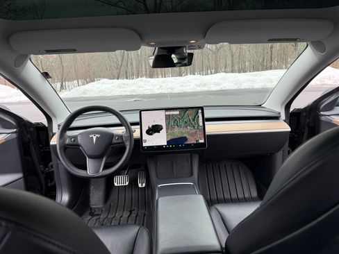 Used 2021 Tesla Model 3 Long Range image 4