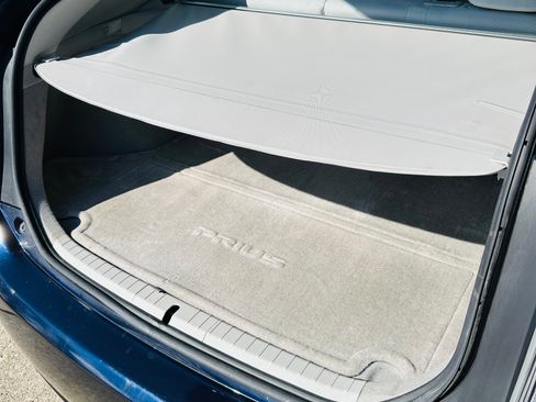 Used 2013 Toyota Prius Three image 22