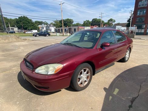 Used 2007 Ford Taurus SEL FWD image 1