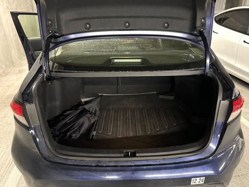 Used 2022 Toyota Corolla SE image 13