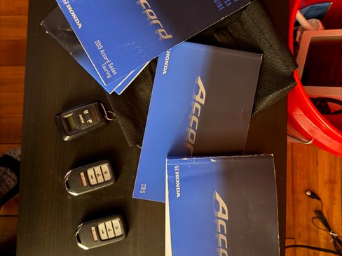 Used 2015 Honda Accord Touring image 20