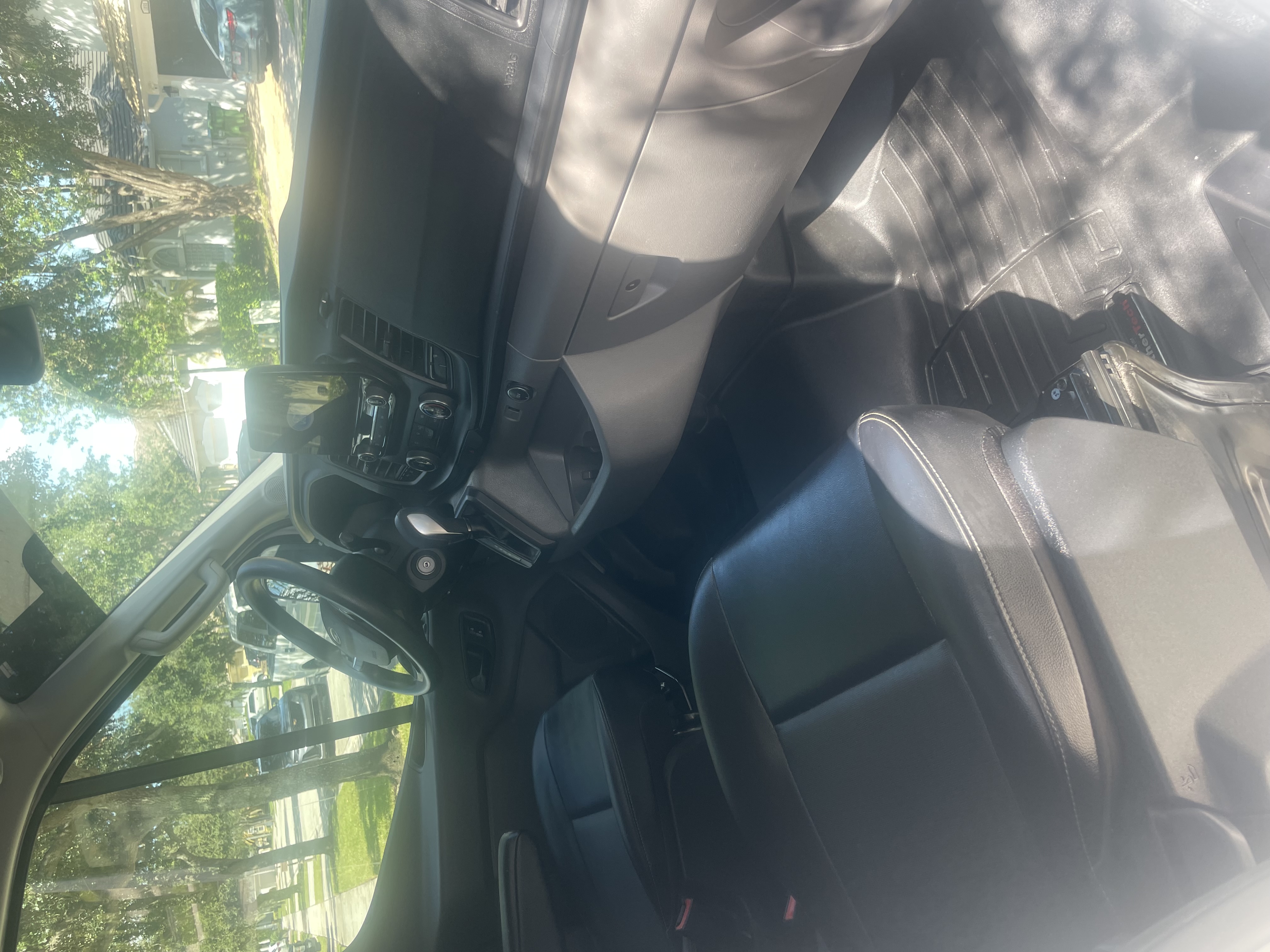 Used 2021 Ford Transit 250 Medium Roof RWD image 31