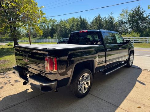 Used 2018 GMC Sierra 1500 SLT image 4