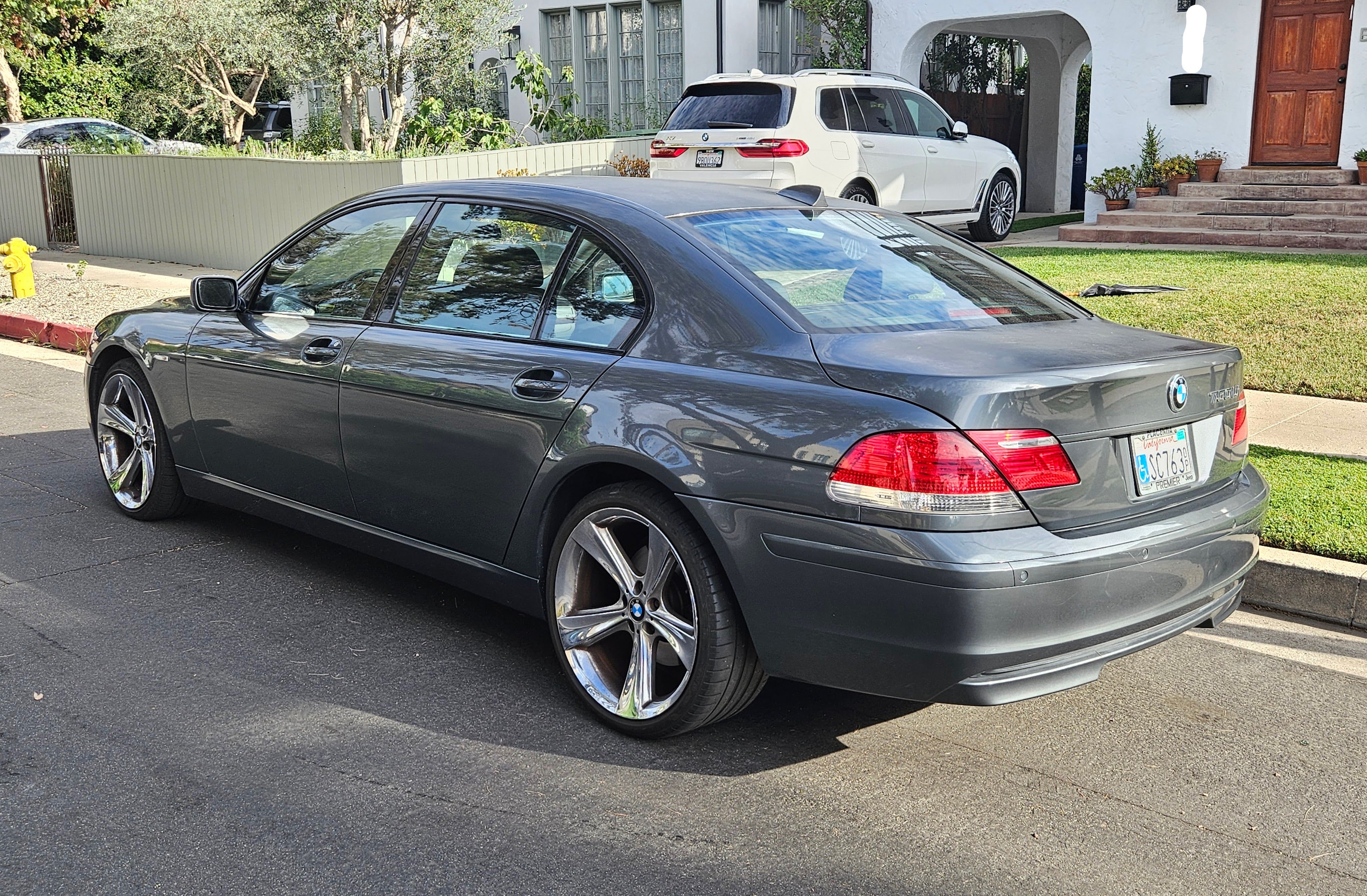 Used 2008 BMW 750Li RWD image 4