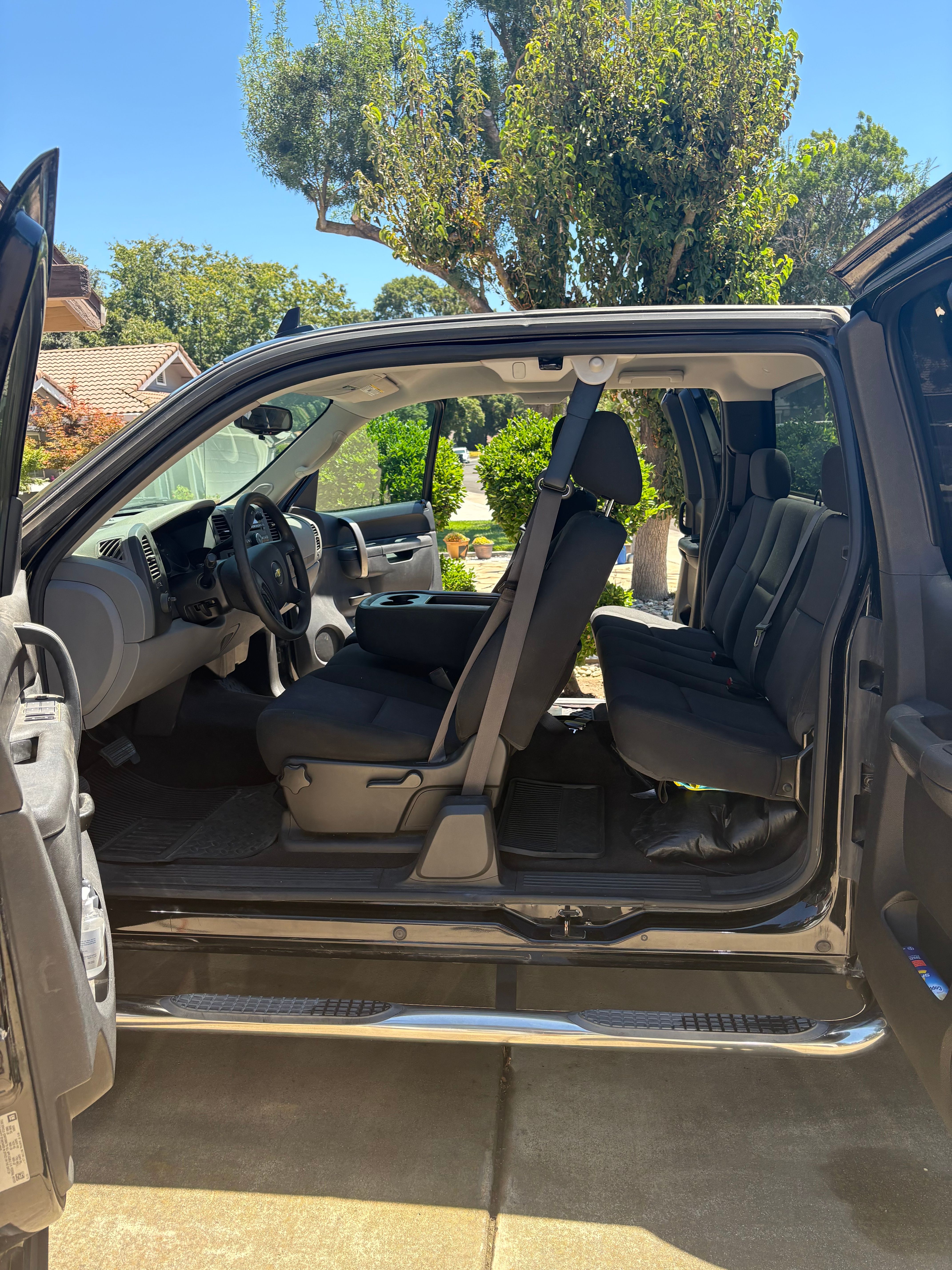 Used 2013 Chevrolet Silverado 1500 LS RWD image 2