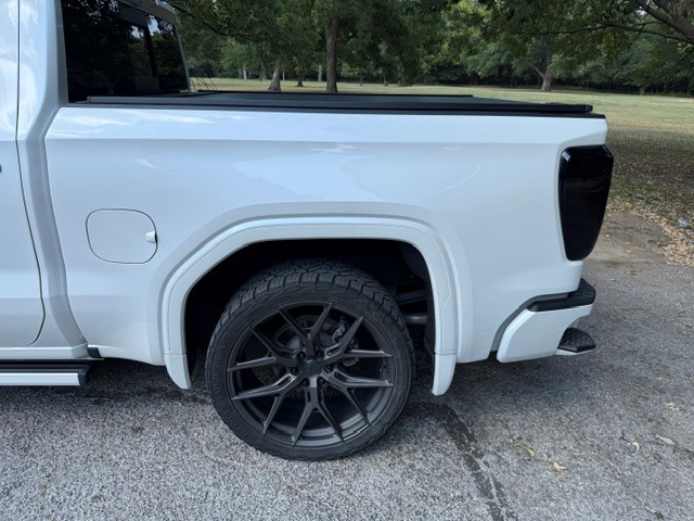 Used 2023 GMC Sierra 1500 Denali Ultimate AWD/4WD image 14