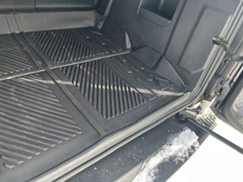 Used 2021 Ford Bronco Black Diamond w/ Sasquatch Package image 17