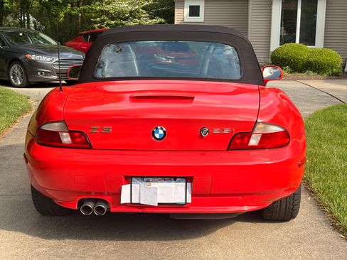 Used 2001 BMW Z3 2.5i RWD image 6