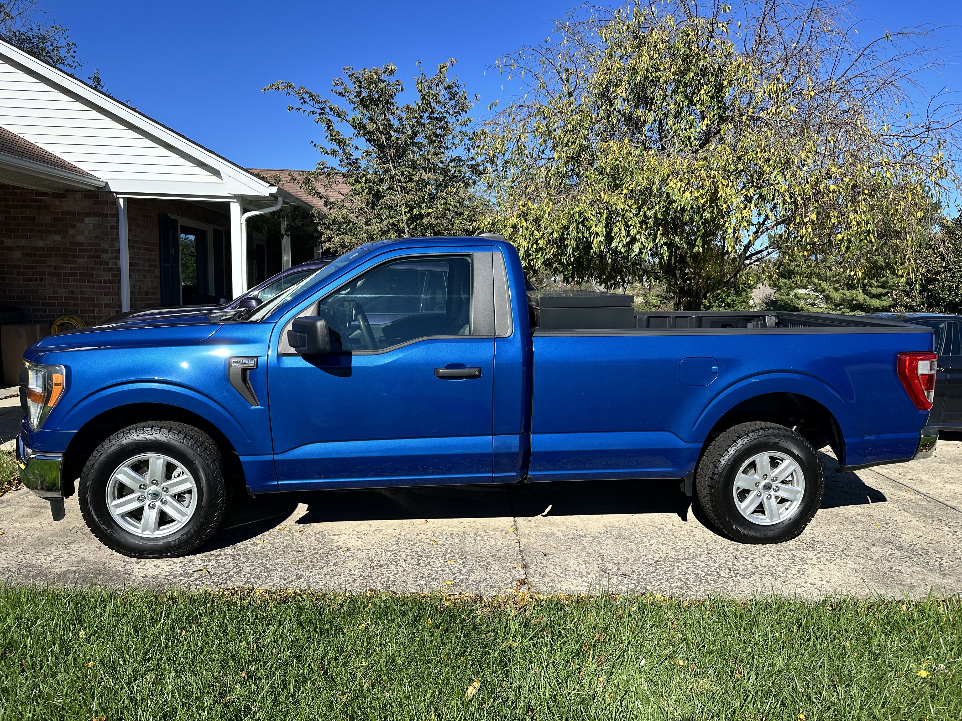 Used 2022 Ford F150 XL w/ Equipment Group 101A High RWD image 4