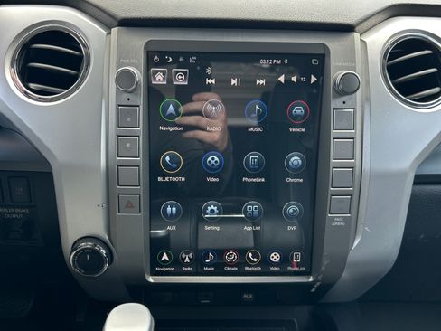Used 2019 Toyota Tundra Platinum AWD/4WD image 15