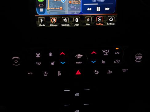 Used 2020 Jeep Gladiator Overland AWD/4WD image 24