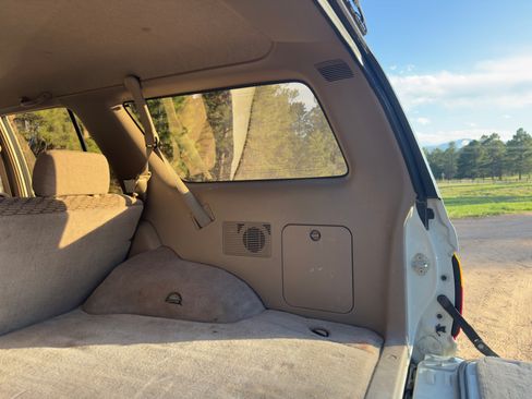 Used 1995 Toyota 4Runner SR5 AWD/4WD image 22